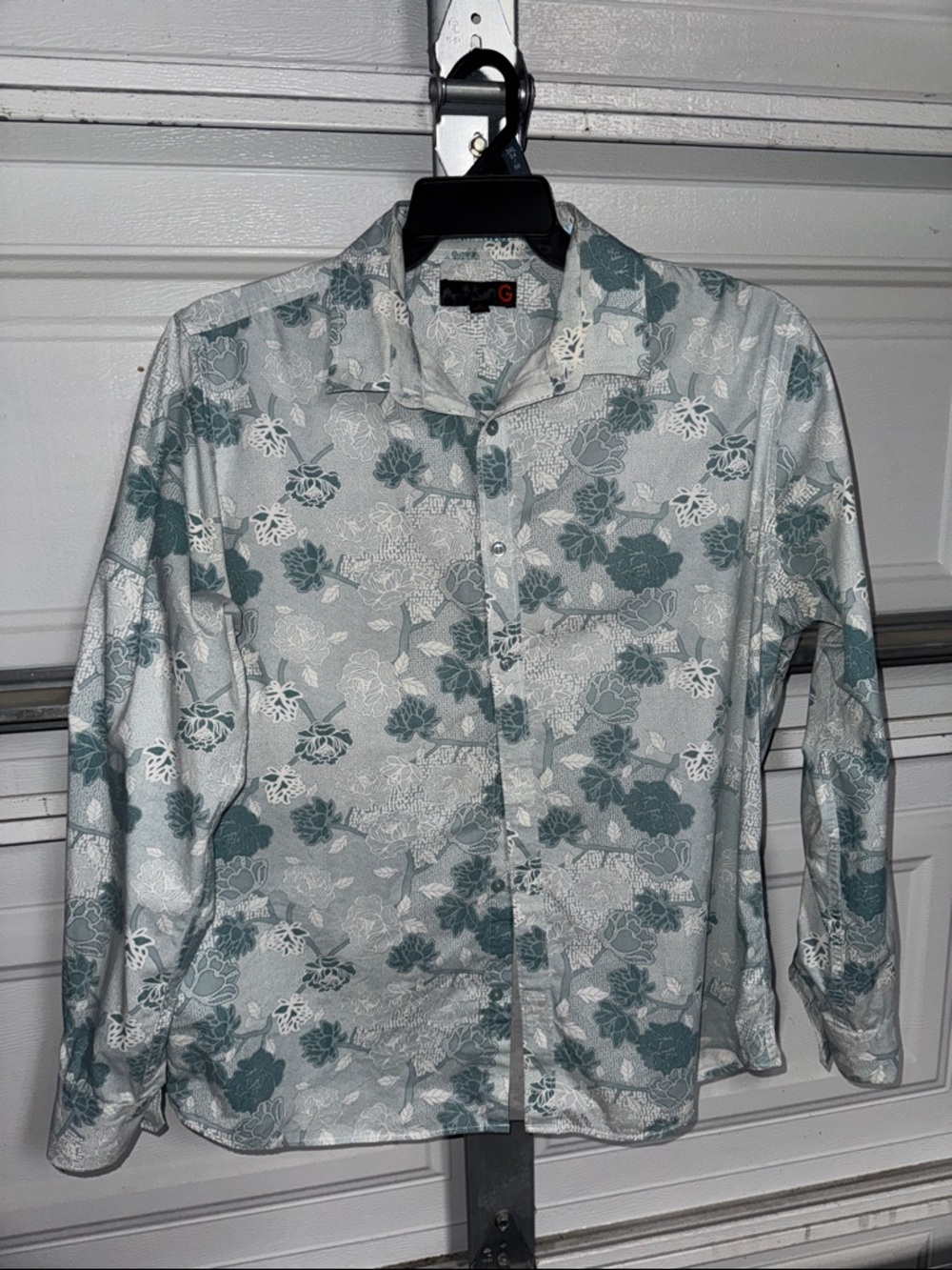 G by Guess Green and White Floral Button-Down Shirt